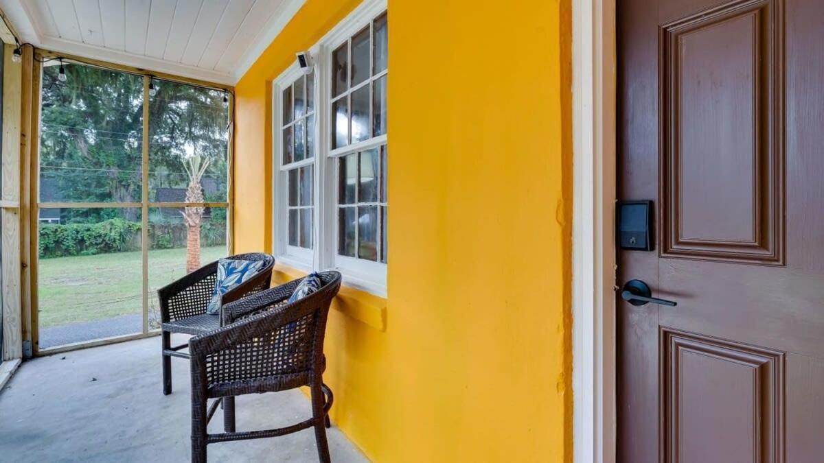 Retro Rainbow At Herb River-Highlighter Hideaway #5 Savannah Exterior photo